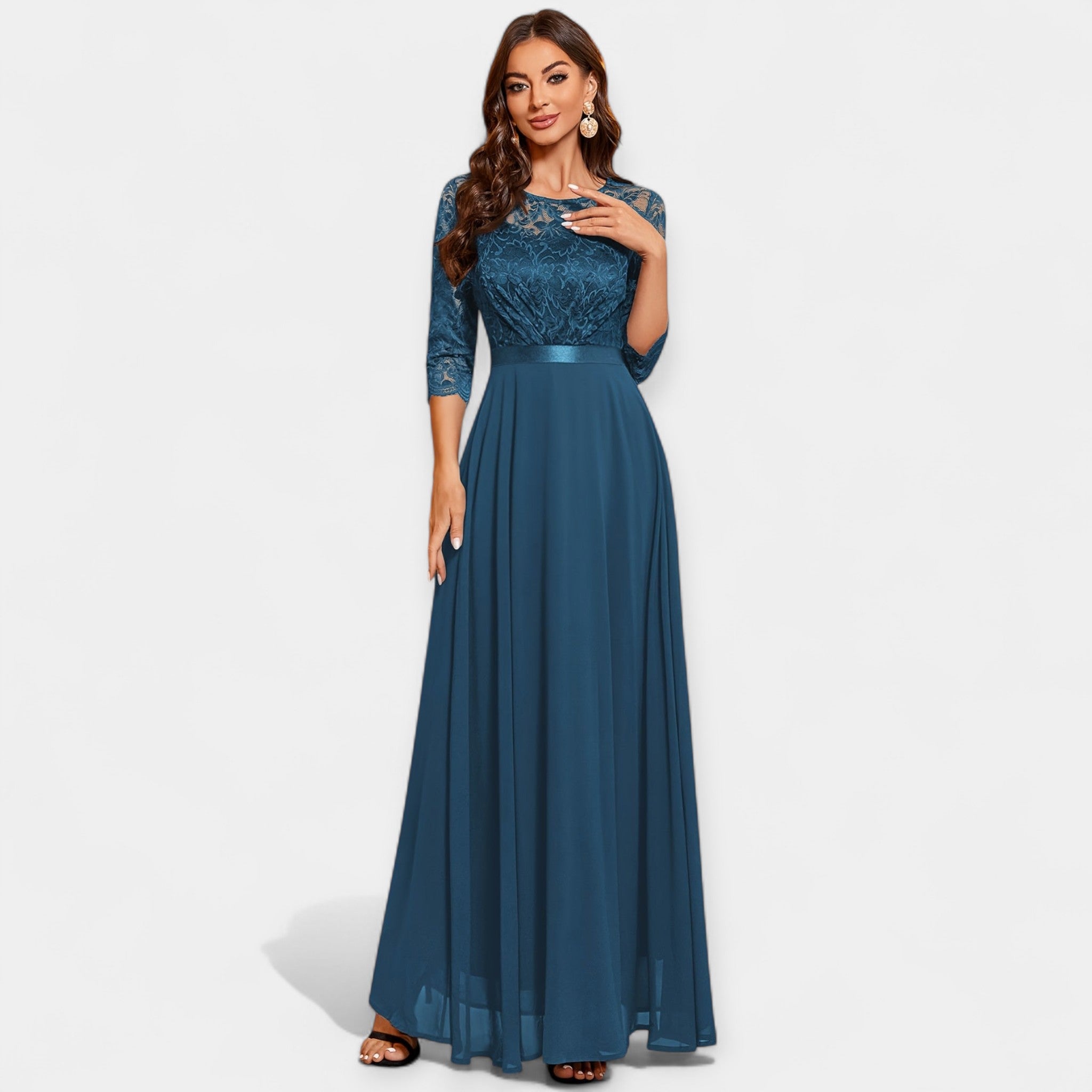 Φόρεμα με Δαντέλα