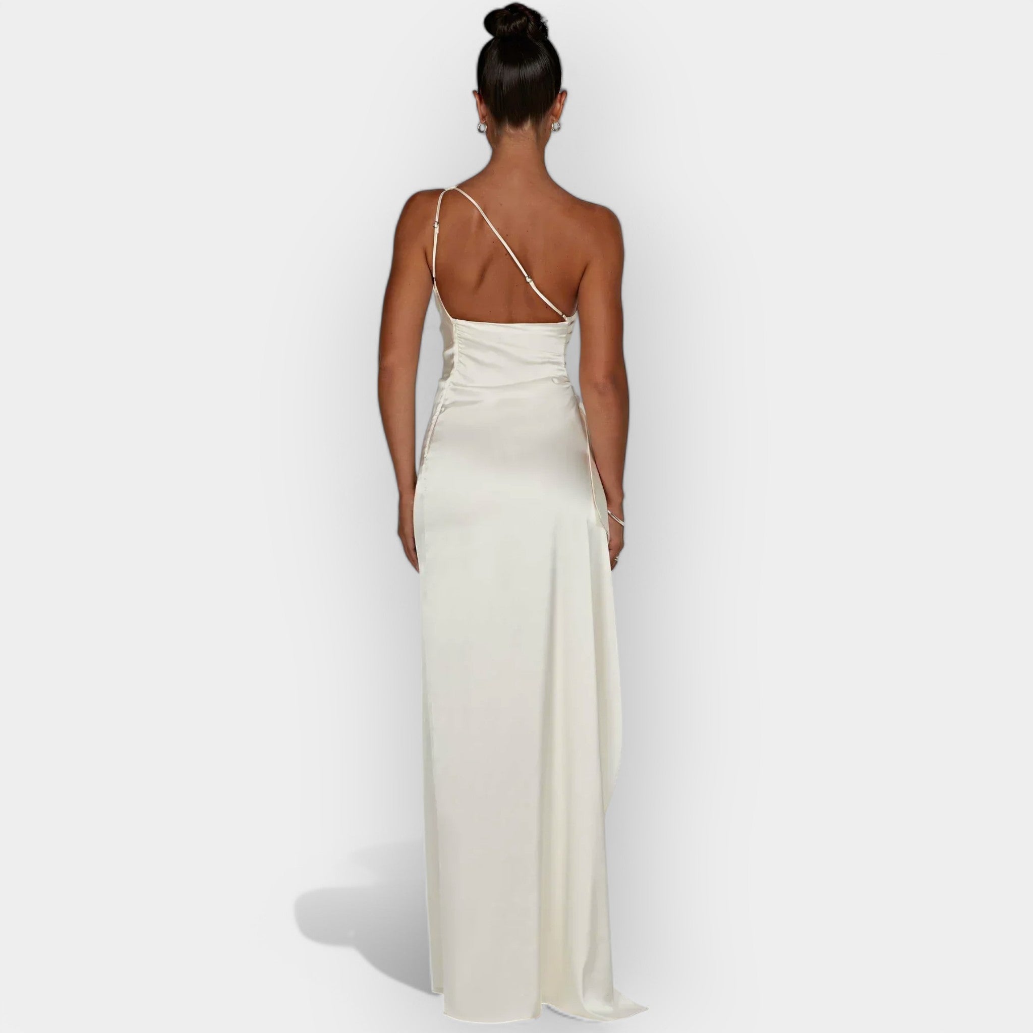 Σατέν Φόρεμα για Κομψές Βραδιές