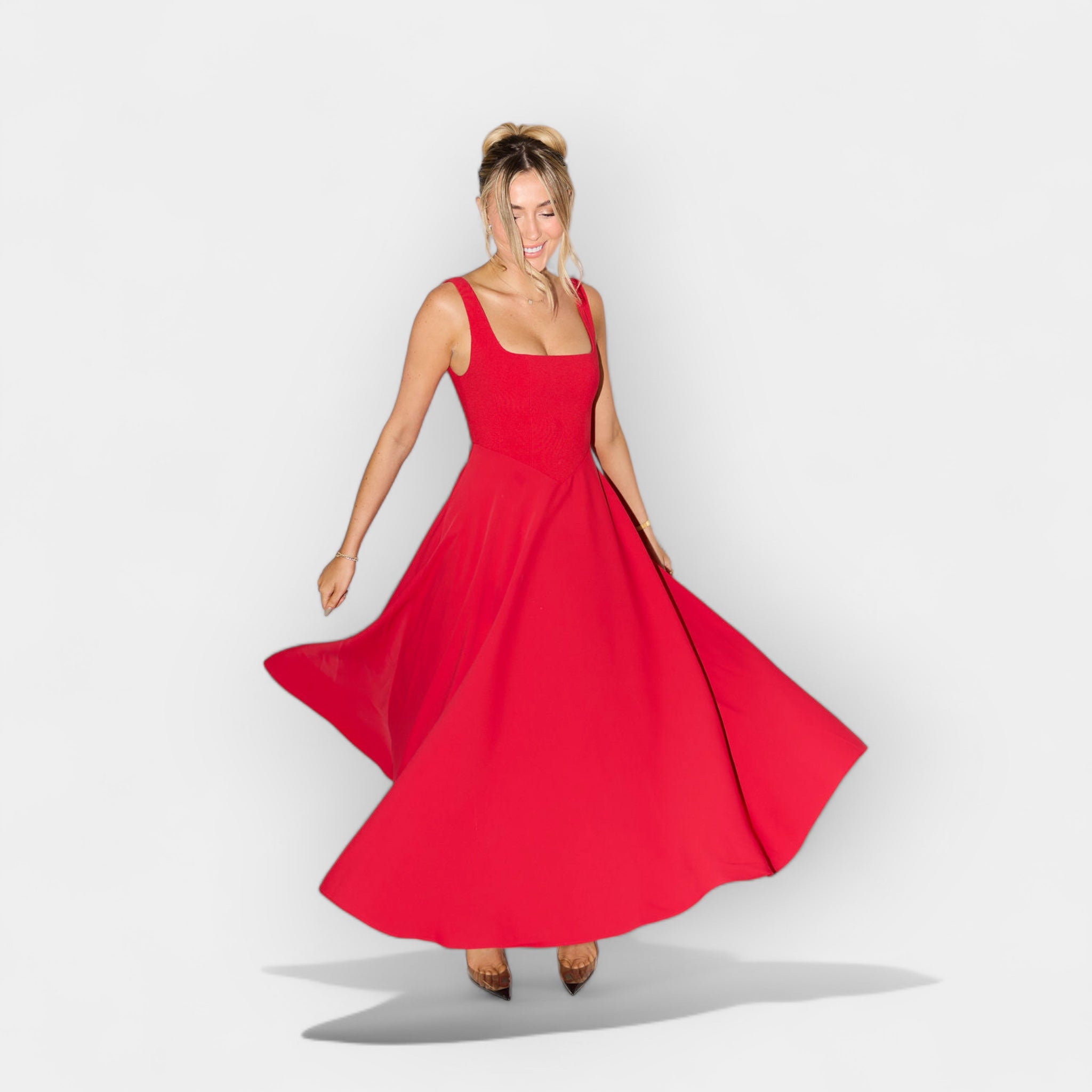 Μίντι Φόρεμα Με Αέρινη Γραμμή