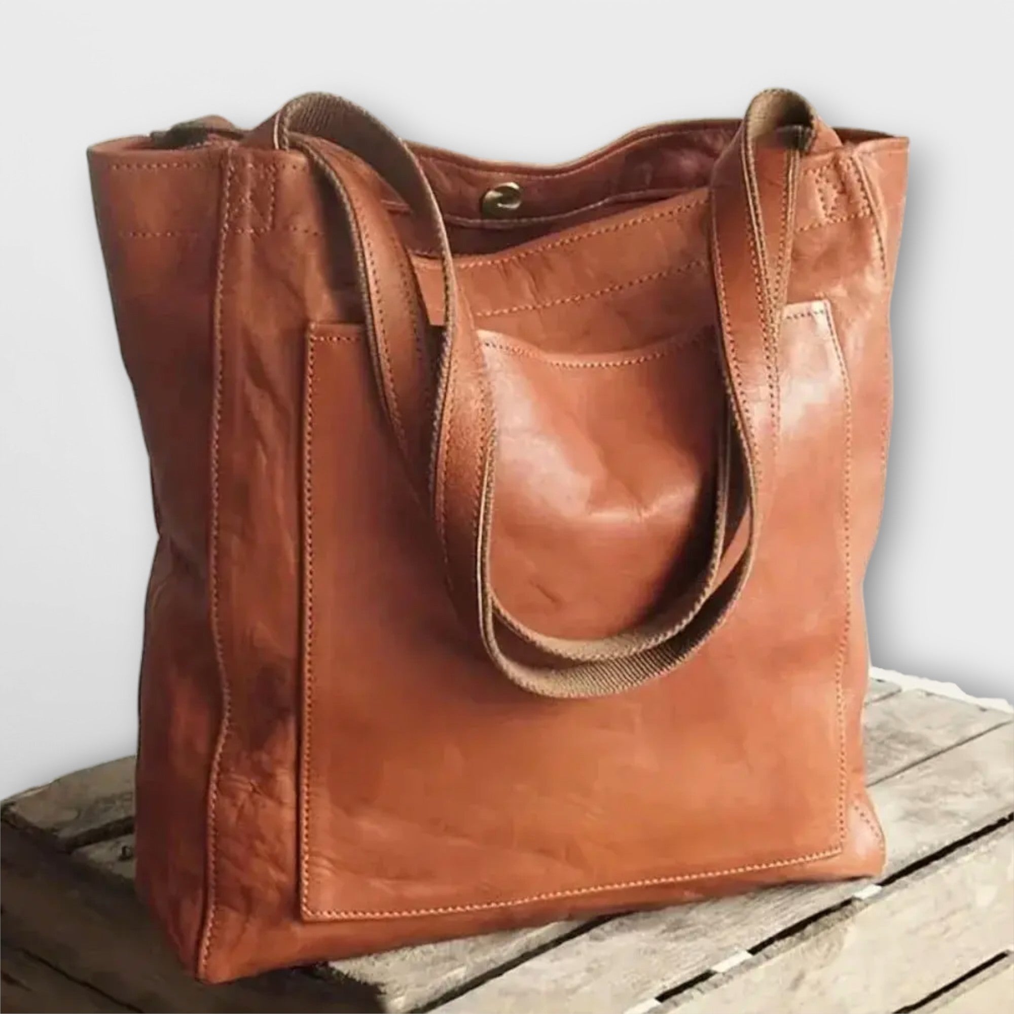 Ευρύχωρη Δερμάτινη Τσάντα